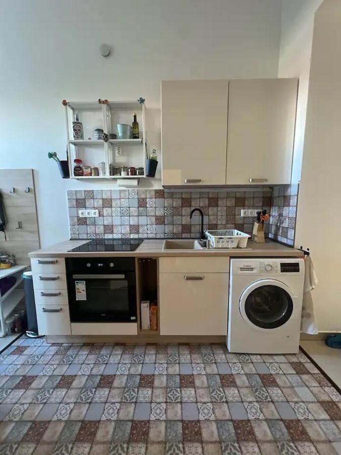 Apartman 3-br Flat In Jewish Quarter *